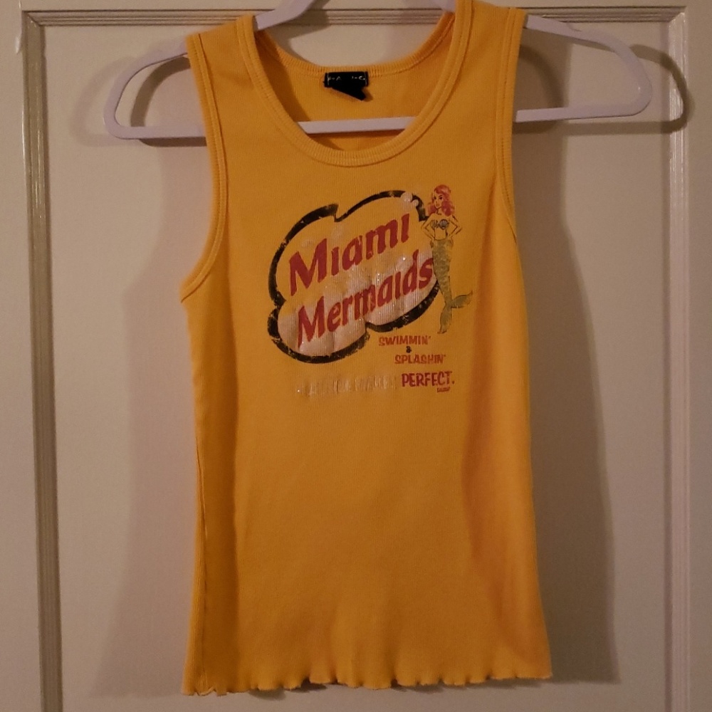 🐚Vintage Mermaid Tank🐚